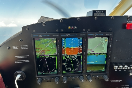 Tom.jackson@etsaviation.net